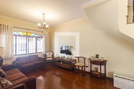 Sala de casa à venda com 3 quartos, 150m² em Jardim Rizzo, São Paulo