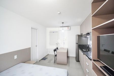 Sala quarto e cozinha de kitnet/studio para alugar com 1 quarto, 27m² em Cidade Mãe do Céu, São Paulo