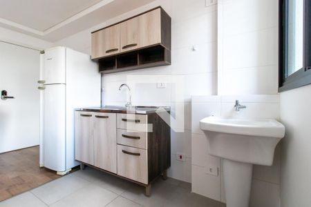 Cozinha de apartamento para alugar com 2 quartos, 35m² em Centro, Curitiba