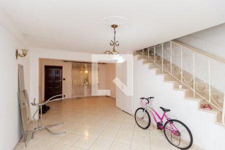 Sala de casa à venda com 3 quartos, 116m² em Vila Cláudia, São Paulo