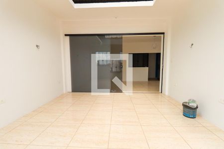 Sala de Estar de casa para alugar com 3 quartos, 390m² em Jardim Amélia, São José dos Pinhais