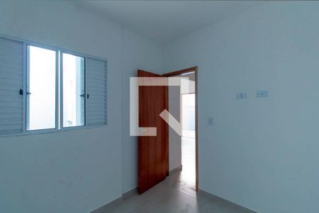 Quarto 2 de apartamento para alugar com 2 quartos, 42m² em Parque das Paineiras, São Paulo