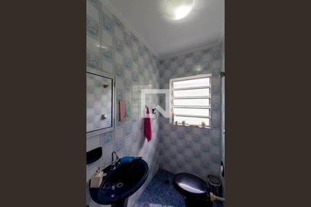 Lavabo de casa à venda com 4 quartos, 250m² em Vila Paulistania, São Paulo
