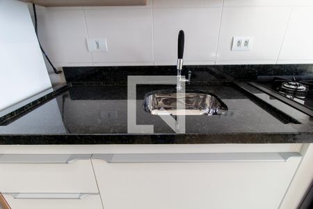 Detalhe da cozinha de apartamento para alugar com 1 quarto, 28m² em Portão, Curitiba