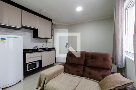 Sala/Cozinha de kitnet/studio para alugar com 1 quarto, 30m² em Água Verde, Curitiba