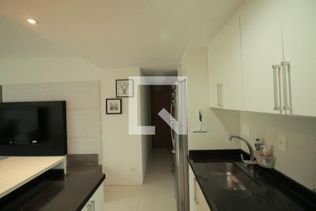 Cozinha  de apartamento à venda com 1 quarto, 50m² em Bela Vista, São Paulo