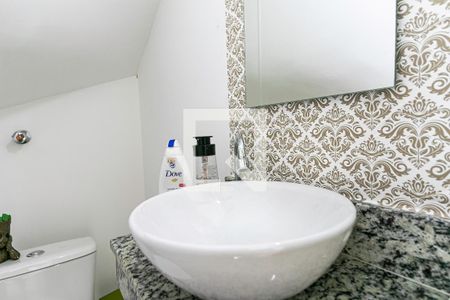 Lavabo de casa de condomínio para alugar com 2 quartos, 65m² em Penha de França, São Paulo