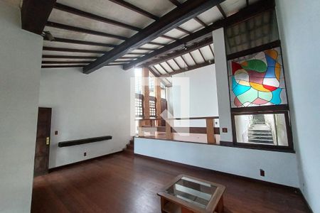 Sala de casa à venda com 4 quartos, 450m² em São Francisco, Niterói