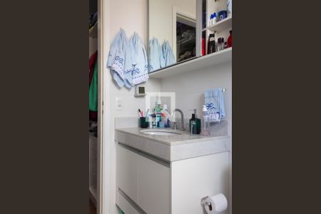 Apartamento para alugar com 94m², 2 quartos e 2 vagas Apartamento para alugar com 94m², 2 quartos e 2 vagasBanheiro da Suíte 1