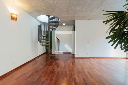 Sala de apartamento à venda com 1 quarto, 110m² em Vila Madalena, São Paulo