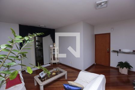 Sala de apartamento à venda com 4 quartos, 149m² em Alvorada, Contagem