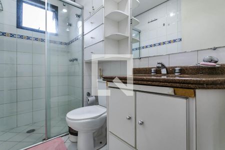 Banheiro  de kitnet/studio para alugar com 1 quarto, 25m² em Vila Oliveira, Mogi das Cruzes