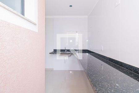 Sala e Cozinha de apartamento para alugar com 2 quartos, 108m² em Vila Nivi, São Paulo