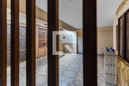 Vista - Sala de Estar de casa para alugar com 4 quartos, 640m² em Jundiapeba, Mogi das Cruzes