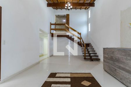 Sala de Estar de casa para alugar com 4 quartos, 640m² em Jundiapeba, Mogi das Cruzes