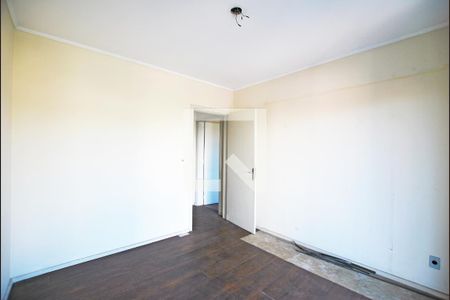 Quarto de apartamento à venda com 1 quarto, 44m² em Medianeira, Porto Alegre
