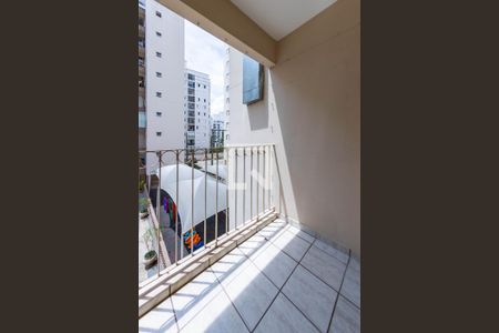 Varanda da Sala de apartamento para alugar com 2 quartos, 59m² em Parque Tomas Saraiva, São Paulo