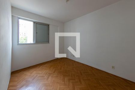 Quarto 1 de apartamento para alugar com 2 quartos, 59m² em Parque Tomas Saraiva, São Paulo