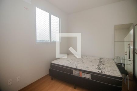 Quarto de apartamento para alugar com 1 quarto, 44m² em Rubem Berta, Porto Alegre