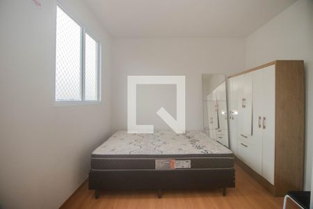 Quarto de apartamento à venda com 1 quarto, 44m² em Rubem Berta, Porto Alegre