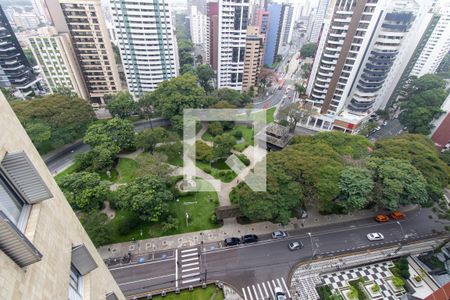 Vista da Sala de apartamento para alugar com 3 quartos, 183m² em Batel, Curitiba