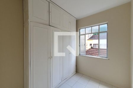 Quarto de apartamento para alugar com 2 quartos, 80m² em Grajau, Rio de Janeiro