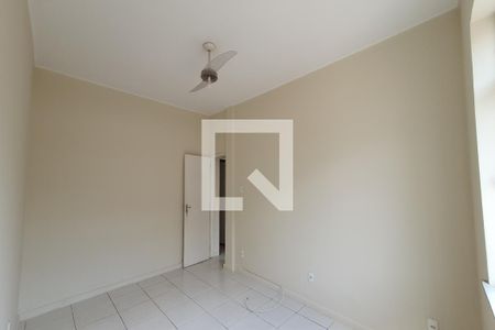 Quarto 2 de apartamento para alugar com 2 quartos, 80m² em Grajau, Rio de Janeiro