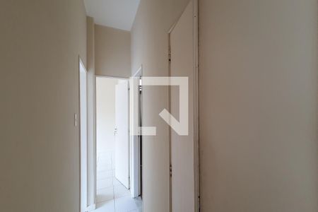 Corredor de apartamento para alugar com 2 quartos, 80m² em Grajau, Rio de Janeiro