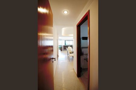 Entrada de apartamento à venda com 4 quartos, 170m² em Vila Andrade, São Paulo