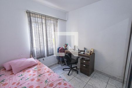 Quarto 2 de apartamento para alugar com 2 quartos, 43m² em São João Batista (venda Nova), Belo Horizonte