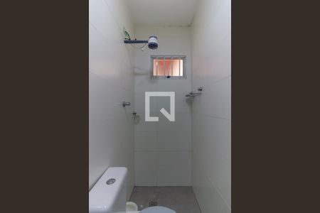 Banheiro de casa para alugar com 1 quarto, 55m² em Vila Anglo Brasileira, São Paulo