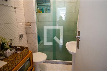 Banheiro de apartamento à venda com 1 quarto, 31m² em Copacabana, Rio de Janeiro