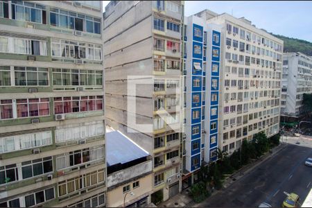 Vista da Sala de apartamento à venda com 1 quarto, 31m² em Copacabana, Rio de Janeiro