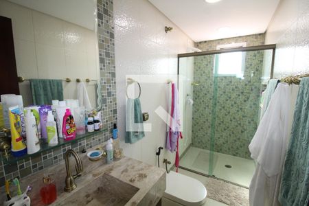 Banheiro de apartamento à venda com 3 quartos, 94m² em Chácara Mafalda, São Paulo