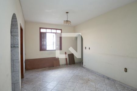 sala de casa para alugar com 4 quartos, 150m² em Aparecida, Belo Horizonte