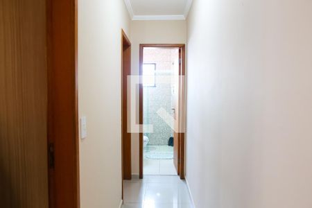 Corredor de apartamento à venda com 2 quartos, 110m² em Parque Novo Oratório, Santo André