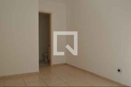 Suíte de apartamento à venda com 2 quartos, 60m² em Taquara, Rio de Janeiro