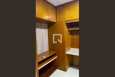 Quarto de apartamento para alugar com 3 quartos, 99m² em Setor Bueno, Goiânia
