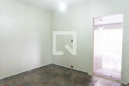 Quarto 1 de casa para alugar com 2 quartos, 70m² em Vila Campestre, São Paulo
