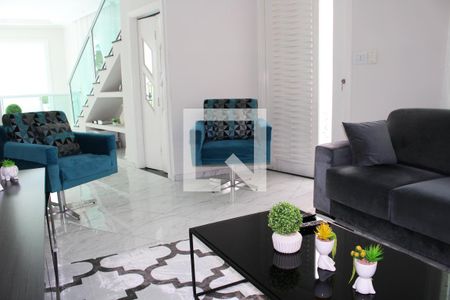 Sala de TV de casa para alugar com 4 quartos, 320m² em Jardim Cidade Pirituba, São Paulo
