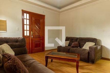 Casa à venda com 4 quartos, 320m² em Partenon, Porto Alegre