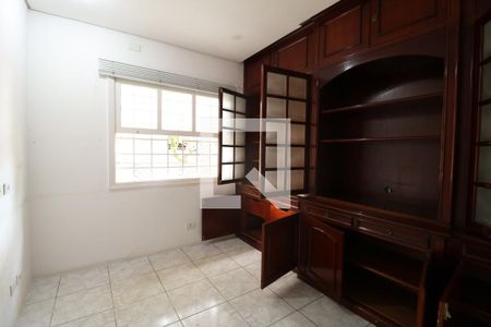 Quarto 1 de casa à venda com 3 quartos, 180m² em Caxingui, São Paulo