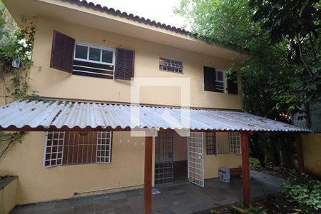 Casa à venda com 180m², 3 quartos e 2 vagasFachada