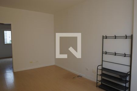 Apartamento à venda com 78m², 2 quartos e 1 vagaSala