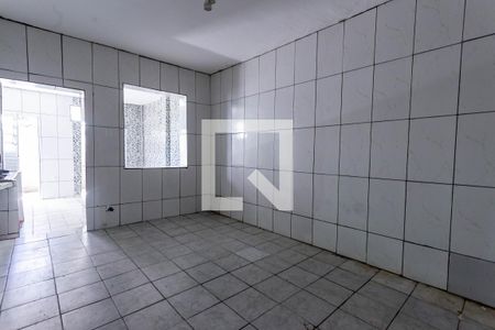 Quarto de casa para alugar com 1 quarto, 45m² em Vila Brasilina, São Paulo