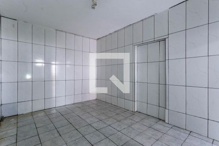 Quarto de casa para alugar com 1 quarto, 45m² em Vila Brasilina, São Paulo