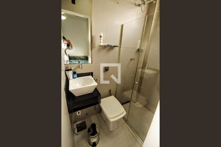 Suíte banheiro  de apartamento à venda com 4 quartos, 180m² em São Lucas, Belo Horizonte