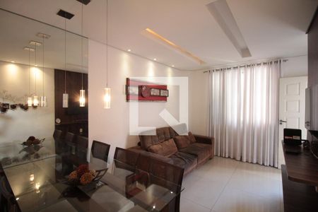 Sala de casa para alugar com 3 quartos, 110m² em Jardim Leblon, Belo Horizonte