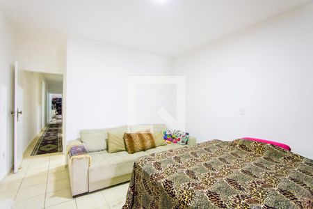 Casa à venda com 230m², 3 quartos e 2 vagas Casa à venda com 230m², 3 quartos e 2 vagasQuarto 3 - Suíte