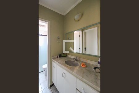 Apartamento à venda com 96m², 3 quartos e 2 vagas Apartamento à venda com 96m², 3 quartos e 2 vagasBanheiro